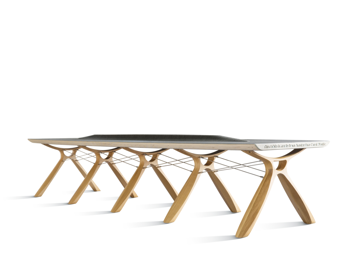 vergadertafel plastic whale weststrate